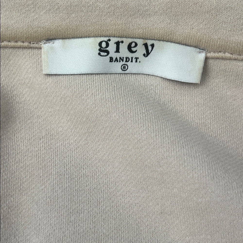 Cream Shacket - Picture 2 of 4